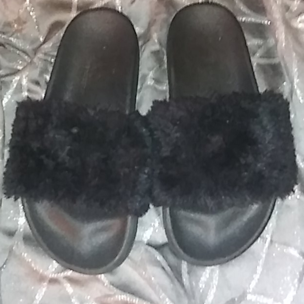Fur slip on flip flops 8